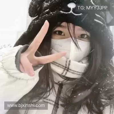 贺佩多